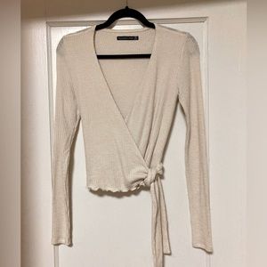 Soft Abercrombie & Fitch Wrap Sweater